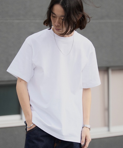 HANES(ヘインズ)の「Hanes/ヘインズ BEEFY-T S/L T-SHIRT USAコットン ベーシック クルーネックTシャツ 秋 秋服 2026年秋冬(Tシャツ/カットソー・メンズ・ホワイト/ブラック/ダークグリーン/ネイビー/ヘザーグレー/ダークブラウン・M/L/XL)」の1枚目の写真