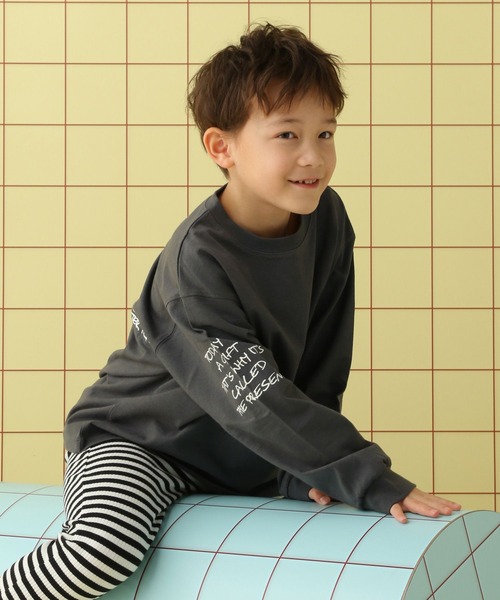 LEPSIM（レプシィム）の「【KIDS】アソートグラフィック長袖T　645010（Tシャツ/カットソー・キッズ・ホワイト/チャコールグレー・120/130/140）」の17枚目の写真