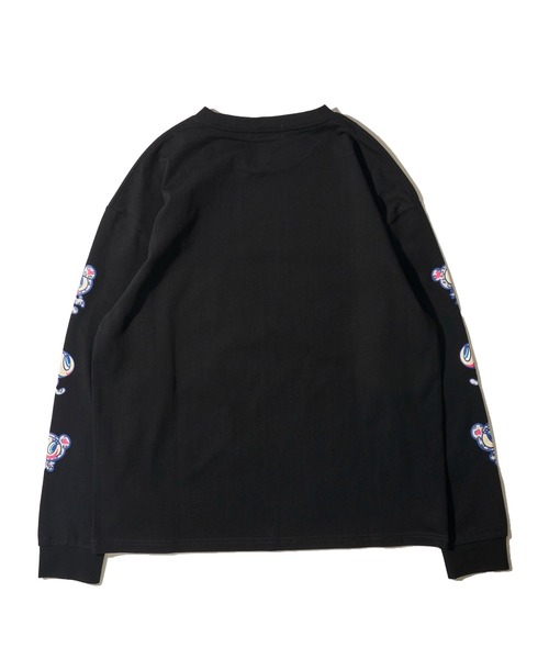 ADPOSION(アドポーション)の「【ANGEL BLUE / エンジェルブルー】ヒョウ柄袖プリントロングTシャツ(Tシャツ/カットソー・レディース・ホワイト/ネイビー/ブラック・FREE)」の5枚目の写真