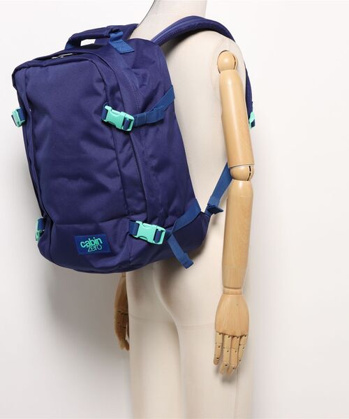 CABINZERO（キャビンゼロ）の「【CABINZERO/キャビンゼロ】 CLASSIC 36L DEEP OCEAN（バックパック/リュック・メンズ・ブルー系その他・FREE）」の5枚目の写真