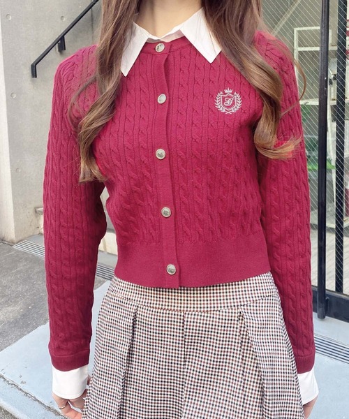 INGNI(イング)の「シャツレイヤード風ケーブルニット(ニット/セーター・レディース・グレー×ホワイト/レッド系3/ネイビー系8/ピンク系2・M)」の21枚目の写真