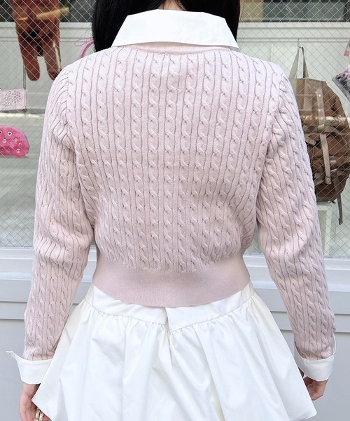 INGNI(イング)の「シャツレイヤード風ケーブルニット(ニット/セーター・レディース・グレー×ホワイト/レッド系3/ネイビー系8/ピンク系2・M)」の16枚目の写真