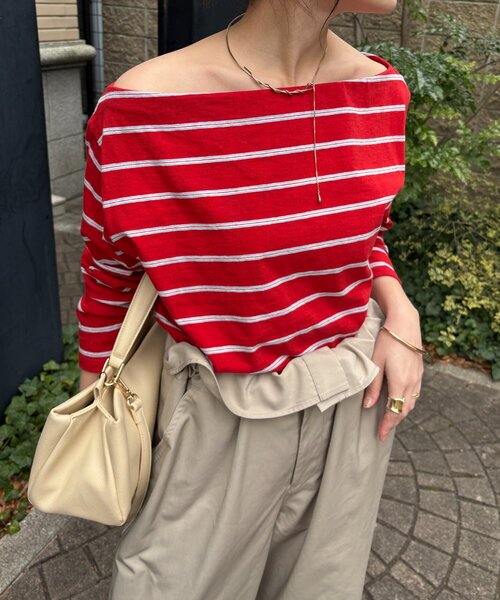 DouDou(ドゥドゥ)の「マルチボーダーオフショルTEE(Tシャツ/カットソー・レディース・アイボリー/レッド/ブラウン・FREE)」の3枚目の写真