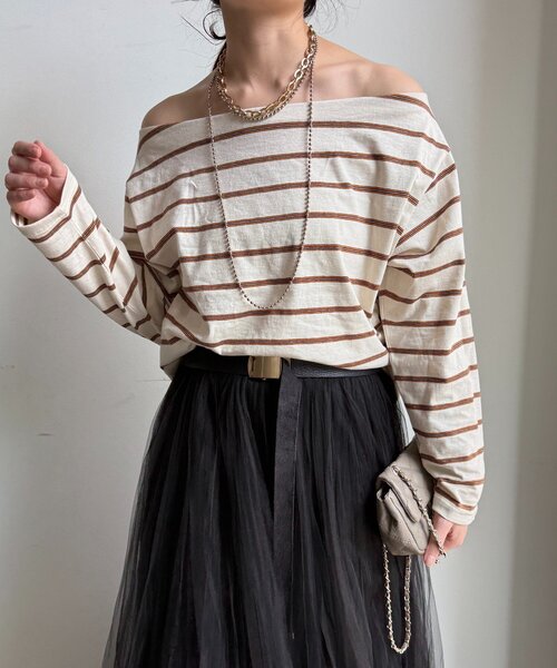 DouDou(ドゥドゥ)の「マルチボーダーオフショルTEE(Tシャツ/カットソー・レディース・アイボリー/レッド/ブラウン・FREE)」の12枚目の写真