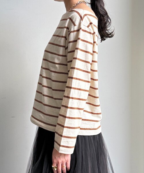 DouDou(ドゥドゥ)の「マルチボーダーオフショルTEE(Tシャツ/カットソー・レディース・アイボリー/レッド/ブラウン・FREE)」の15枚目の写真