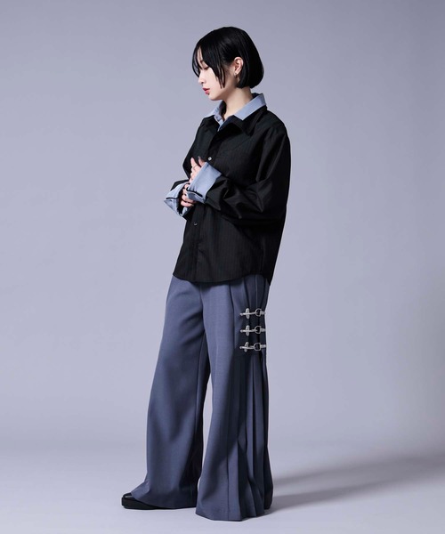 Ellno Loset(エルノロゼット)の「レイヤードスタイルストライプシャツ(シャツ/ブラウス・メンズ・ブラック/オフホワイト・LARGE/MEDIUM/SMALL)」の22枚目の写真