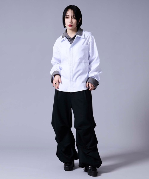 Ellno Loset(エルノロゼット)の「レイヤードスタイルストライプシャツ(シャツ/ブラウス・メンズ・ブラック/オフホワイト・LARGE/MEDIUM/SMALL)」の9枚目の写真