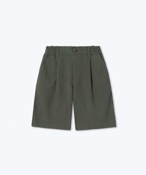 MUSINSA STANDARD KIDS（ムシンサスタンダードキッズ）の「クリンクルワンタックワイドバンディングショーツ [カーキグレー]（その他パンツ・レディース・その他・100/110/120/130/140/150/160）」の2枚目の写真