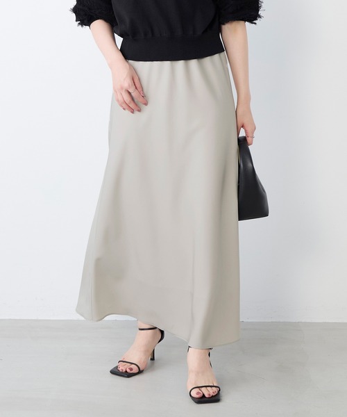 MICA&DEAL（マイカ＆ディール）の「バイアスイージースロングスカート（スカート・レディース・ブラウン/グレイッシュベージュ/ブラック・FREE）」の13枚目の写真