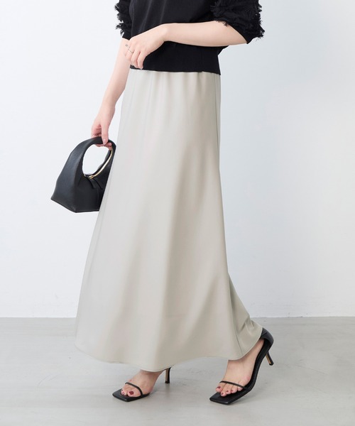 MICA&DEAL（マイカ＆ディール）の「バイアスイージースロングスカート（スカート・レディース・ブラウン/グレイッシュベージュ/ブラック・FREE）」の14枚目の写真