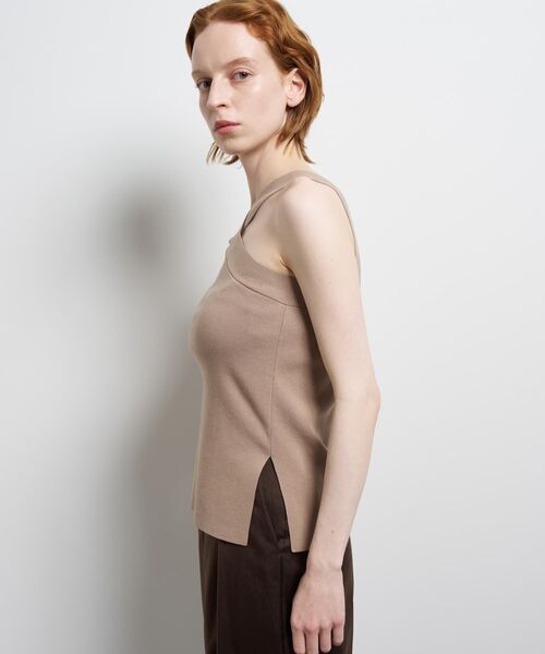 LANVIN en Bleu（ランバンオンブルー）の「2wayクロスネックニットタンクトップ（ニット/セーター・レディース・ブラウン/ブラック/ライトブラウン・38）」の8枚目の写真