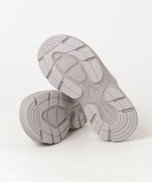 NEW BALANCE(ニューバランス)の「750 SL Slide Sandal(サンダル・レディース・ベージュ/パープル・22.0cm/23.0cm/24.0cm/25.0cm)」の6枚目の写真