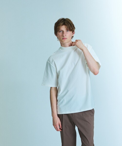 ABAHOUSE(アバハウス)の「【接触冷感】モックネック Tシャツ / COVEROSS(R)(Tシャツ/カットソー・メンズ・ブラック/ホワイト/ネイビー/チャコールグレー・44/48/46)」の22枚目の写真