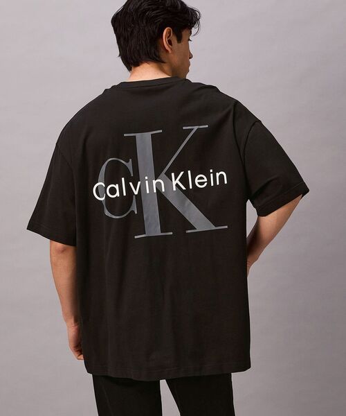 Calvin Klein（カルバン・クライン）の「【ユニセックス】ショートスリーブオーバーサイズヘビーウェイトTシャツ（Tシャツ/カットソー・メンズ・ブラック/グレー系その他/ホワイト・M/S/L/XL）」の12枚目の写真