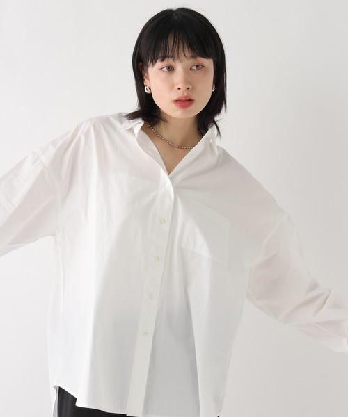 BAYFLOW（ベイフロー）の「[WEB限定]メンズライクオーバーカラーシャツ（シャツ/ブラウス・レディース・ホワイト/ライトブルー/ネイビー/グレー/ピンク/イエロー/ブルー・FREE）」の2枚目の写真