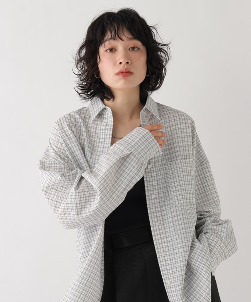 BAYFLOW（ベイフロー）の「[WEB限定]メンズライクオーバーカラーシャツ（シャツ/ブラウス・レディース・ホワイト/ライトブルー/ネイビー/グレー/ピンク/イエロー/ブルー・FREE）」の8枚目の写真