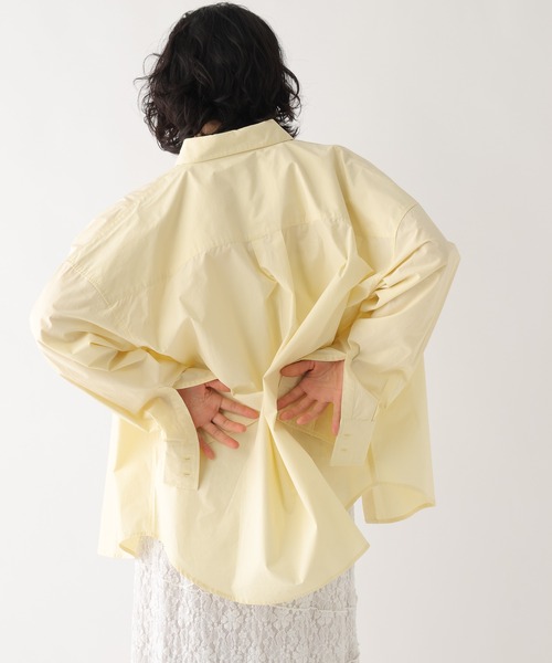 BAYFLOW（ベイフロー）の「[WEB限定]メンズライクオーバーカラーシャツ（シャツ/ブラウス・レディース・ホワイト/ライトブルー/ネイビー/グレー/ピンク/イエロー/ブルー・FREE）」の22枚目の写真