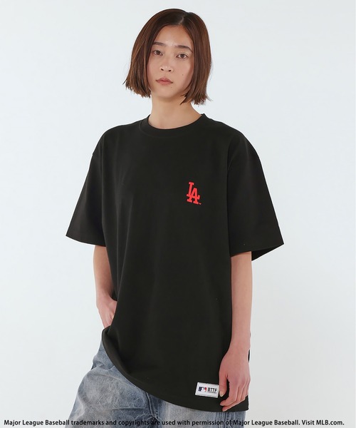 BACK TO THE FIELD(バック トゥー ザ フィールド)の「【MLB】Puff Printing Tee(Tシャツ/カットソー・メンズ・カーキ系/ブラック・XL/LARGE/MEDIUM/XXL)」の7枚目の写真