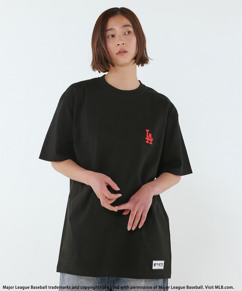 BACK TO THE FIELD(バック トゥー ザ フィールド)の「【MLB】Puff Printing Tee(Tシャツ/カットソー・メンズ・カーキ系/ブラック・XL/LARGE/MEDIUM/XXL)」の8枚目の写真