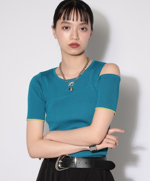 PAGEBOY（ページボーイ）の「ハイショクラインカットオフプルオーバー（Tシャツ/カットソー・レディース・ブラック/ターコイズブルー・FREE）」の3枚目の写真