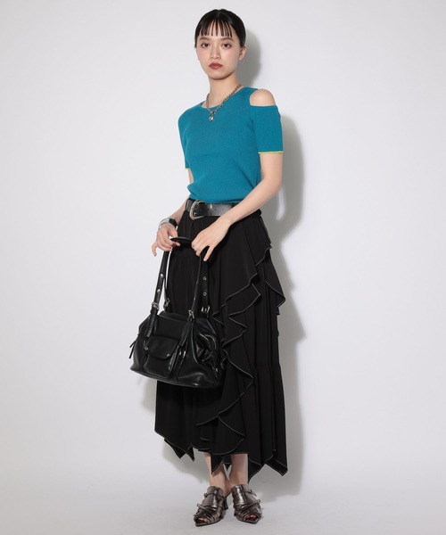 PAGEBOY（ページボーイ）の「ハイショクラインカットオフプルオーバー（Tシャツ/カットソー・レディース・ブラック/ターコイズブルー・FREE）」の5枚目の写真