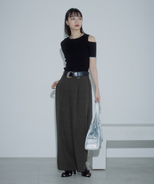 PAGEBOY(ページボーイ)の「ハイショクラインカットオフプルオーバー(Tシャツ/カットソー・レディース・ブラック/ターコイズブルー・FREE)」の19枚目の写真