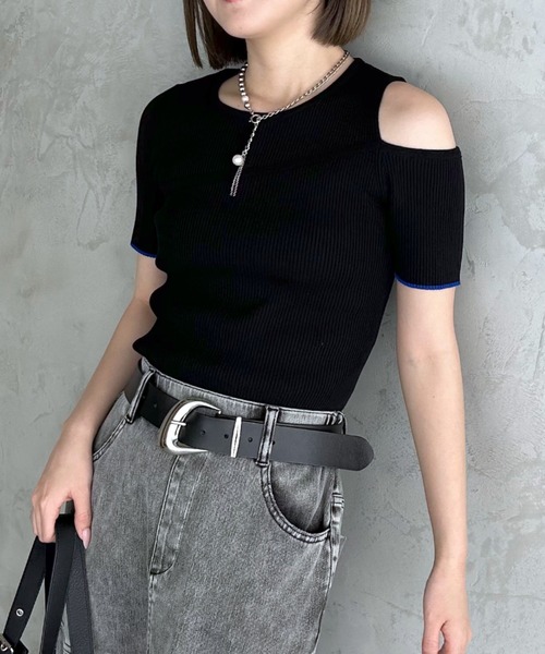 PAGEBOY(ページボーイ)の「ハイショクラインカットオフプルオーバー(Tシャツ/カットソー・レディース・ブラック/ターコイズブルー・FREE)」の22枚目の写真