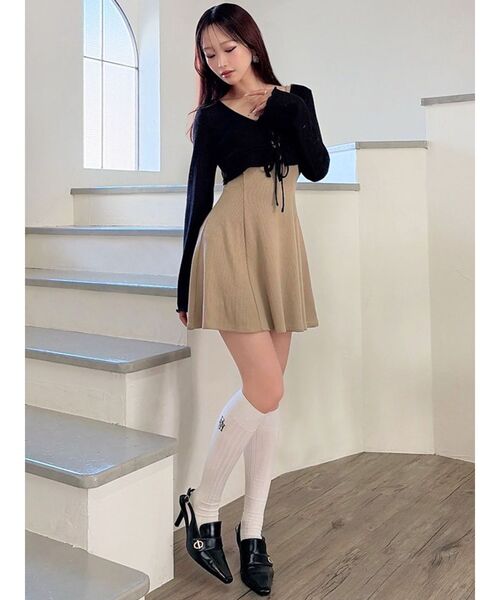 靴下屋(クツシタヤ)の「【RESEXXY×靴下屋】刺繍リブハイソックス(ソックス/靴下・レディース・ホワイト・FREE)」の5枚目の写真