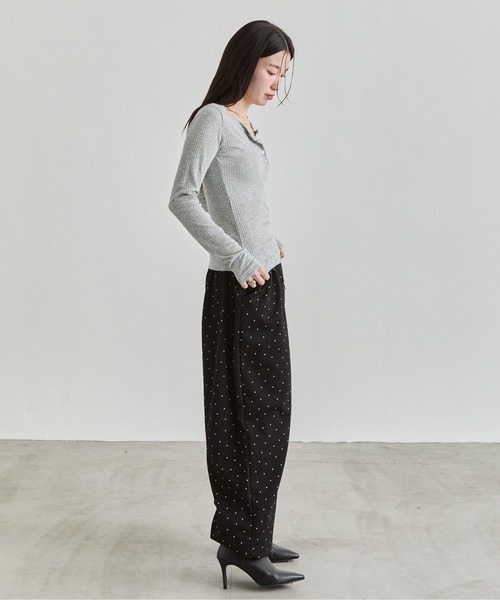 NUJOH(ヌゾ)の「Dot Relax Pants / ドットリラックスパンツ(スウェットパンツ・レディース・ブラック/グレー・FREE)」の15枚目の写真