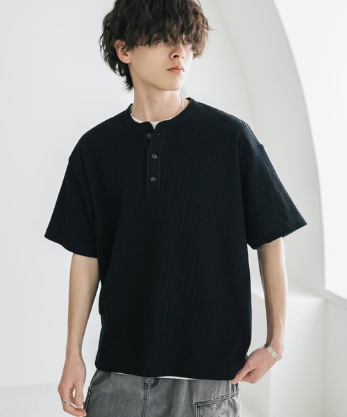 Rocky Monroe（ロッキーモンロー）の「オーバーサイズ T/Cワッフルヘンリーネック半袖Tシャツ（Tシャツ/カットソー・メンズ・チャコール/ベージュ/ホワイト/ブラック/グレー・M/XL/L）」の11枚目の写真