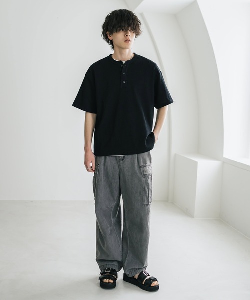 Rocky Monroe（ロッキーモンロー）の「オーバーサイズ T/Cワッフルヘンリーネック半袖Tシャツ（Tシャツ/カットソー・メンズ・チャコール/ベージュ/ホワイト/ブラック/グレー・M/XL/L）」の9枚目の写真