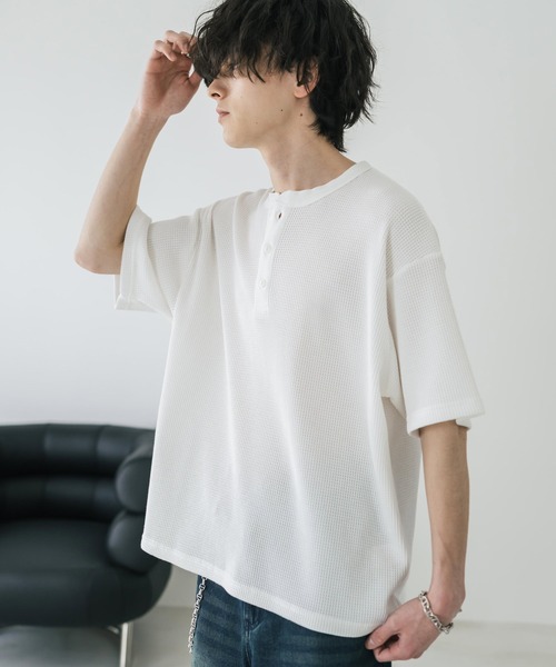 Rocky Monroe（ロッキーモンロー）の「オーバーサイズ T/Cワッフルヘンリーネック半袖Tシャツ（Tシャツ/カットソー・メンズ・チャコール/ベージュ/ホワイト/ブラック/グレー・M/XL/L）」の17枚目の写真