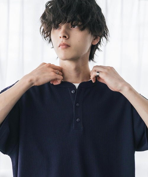 Rocky Monroe(ロッキーモンロー)の「新色追加 オーバーサイズ T/Cワッフルヘンリーネック半袖Tシャツ(Tシャツ/カットソー・メンズ・チャコール/ベージュ/ホワイト/ブラック/グレー/ネイビー・M/XL/L)」の8枚目の写真