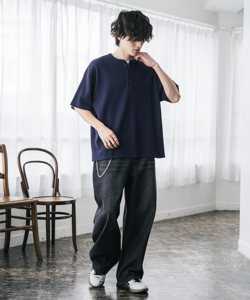 Rocky Monroe(ロッキーモンロー)の「新色追加 オーバーサイズ T/Cワッフルヘンリーネック半袖Tシャツ(Tシャツ/カットソー・メンズ・チャコール/ベージュ/ホワイト/ブラック/グレー/ネイビー・M/XL/L)」の11枚目の写真