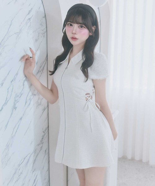 Belle Charme】Twinkle Fur Sleeves Onepiece（ワンピース）｜OLIVE