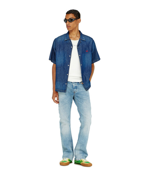 DIESEL（ディーゼル）の「メンズ デニムシャツ D-NABIL-D（シャツ/ブラウス・メンズ・ダークインディゴブルー・MEDIUM/LARGE/X-SMALL/SMALL/X-LARGE）」の5枚目の写真