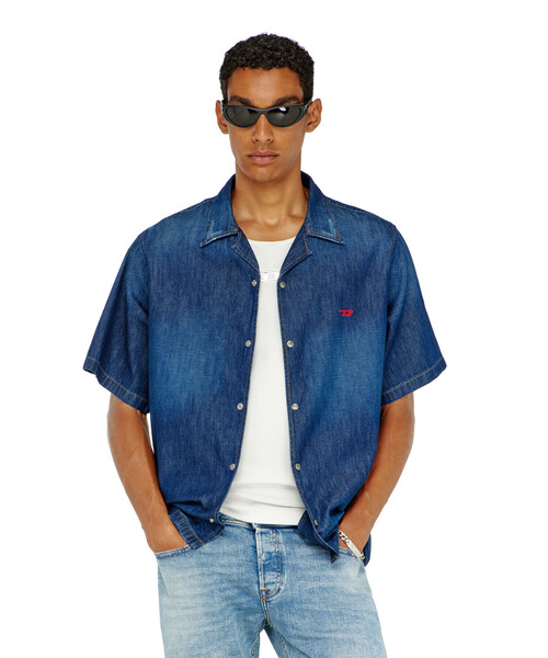 DIESEL（ディーゼル）の「メンズ デニムシャツ D-NABIL-D（シャツ/ブラウス・メンズ・ダークインディゴブルー・MEDIUM/LARGE/X-SMALL/SMALL/X-LARGE）」の2枚目の写真