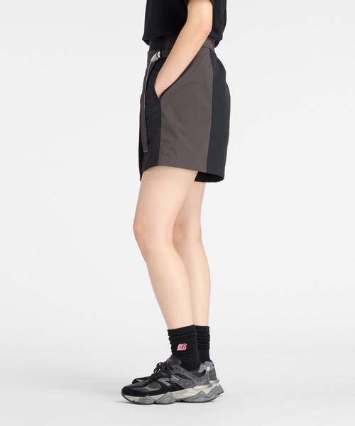 NEW BALANCE(ニューバランス)の「NB GREY カラーブロックショーツ(その他パンツ・レディース・ベージュ/ブラック・MEDIUM/LARGE/X-LARGE/SMALL)」の3枚目の写真