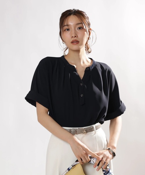 JUSGLITTY　チェーンネックゆるブラウス　ネイビー　サイズ1 ネイビー　紺 5分袖チェーンネックゆるブラウス（シャツ/ブラウス）｜JUSGLITTY