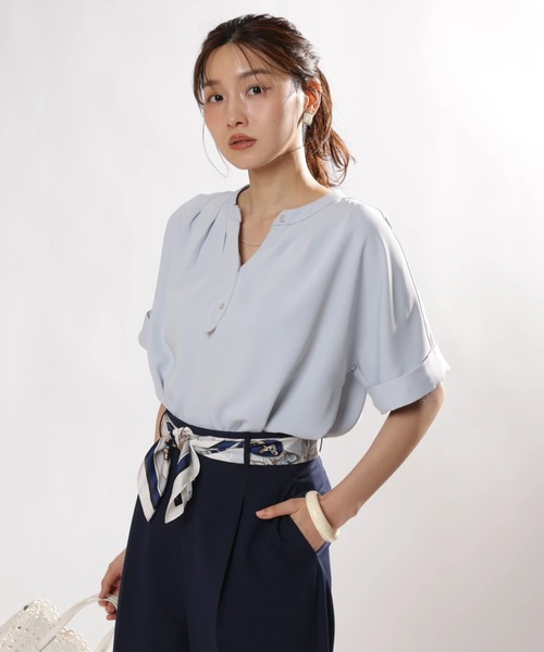 JUSGLITTY　チェーンネックゆるブラウス　ネイビー　サイズ1 ネイビー　紺 5分袖チェーンネックゆるブラウス（シャツ/ブラウス）｜JUSGLITTY