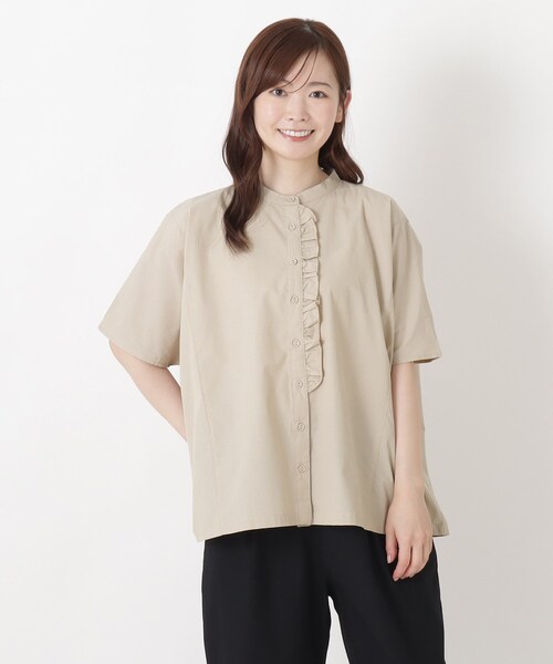 one'sterrace(ワンズテラス)の「カラーデニム フリル付き4分袖ブラウス(シャツ/ブラウス・レディース・ネイビー系5/グリーン系その他6/ベージュ系8・02)」の2枚目の写真