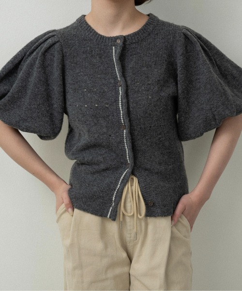 lawgy（ラウジー）の「front curl line puff sleeve tops / フロントカールラインパフスリーブトップス（その他トップス・レディース・ホワイト/オートミール/グレー/クリーム・FREE）」の21枚目の写真