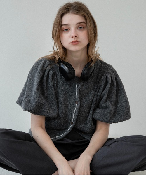 lawgy（ラウジー）の「front curl line puff sleeve tops / フロントカールラインパフスリーブトップス（その他トップス・レディース・ホワイト/オートミール/グレー/クリーム・FREE）」の10枚目の写真