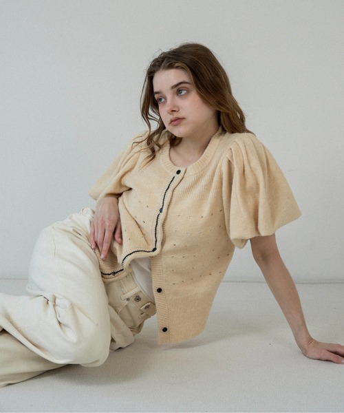 lawgy（ラウジー）の「front curl line puff sleeve tops / フロントカールラインパフスリーブトップス（その他トップス・レディース・ホワイト/オートミール/グレー/クリーム・FREE）」の15枚目の写真