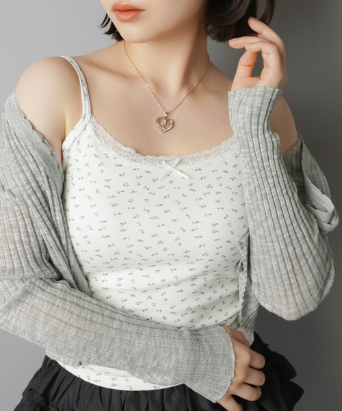SPINNS（スピンズ）の「カップ付きキャミソール/小花柄（キャミソール・レディース・アイボリー/グレー/オフホワイト・ONESIZE）」の18枚目の写真