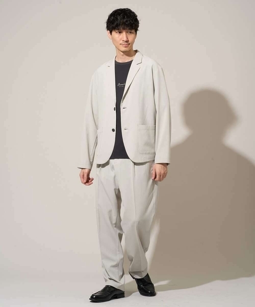 a.v.v(アーヴェヴェ)の「春夏のカジュアルジャケットスタイルにぜひ【イージーケア/洗濯機で洗える/接触冷感/吸水速乾/UVカット/ストレッチ】リライトテーラードジャケット(その他アウター・メンズ・チャコールグレー/ライトグレー・48/50/46)」の20枚目の写真