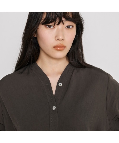 COMMON＋HAUS（コモンハウス）の「２ＷＡＹワンピースコート（シャツワンピース・レディース・ライトグレー/ベージュ/ブラック・FREE）」の16枚目の写真