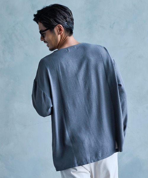 CavariA(キャバリア)の「『CavariA/キャバリア』布帛ロンTシャツ 長袖(Tシャツ/カットソー・メンズ・グレイッシュベージュ/ブルーグリーン/チャコールグレー・L/M)」の5枚目の写真