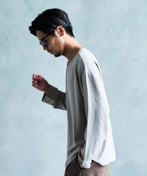 CavariA(キャバリア)の「『CavariA/キャバリア』布帛ロンTシャツ 長袖(Tシャツ/カットソー・メンズ・グレイッシュベージュ/ブルーグリーン/チャコールグレー・L/M)」の7枚目の写真