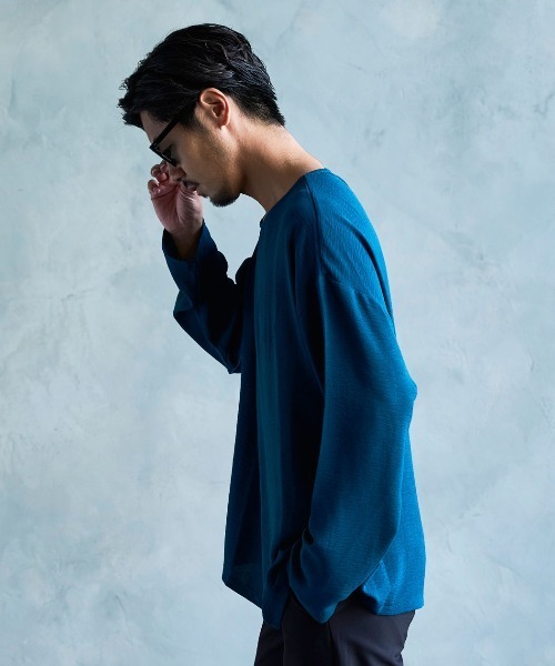 CavariA(キャバリア)の「『CavariA/キャバリア』布帛ロンTシャツ 長袖(Tシャツ/カットソー・メンズ・グレイッシュベージュ/ブルーグリーン/チャコールグレー・L/M)」の10枚目の写真